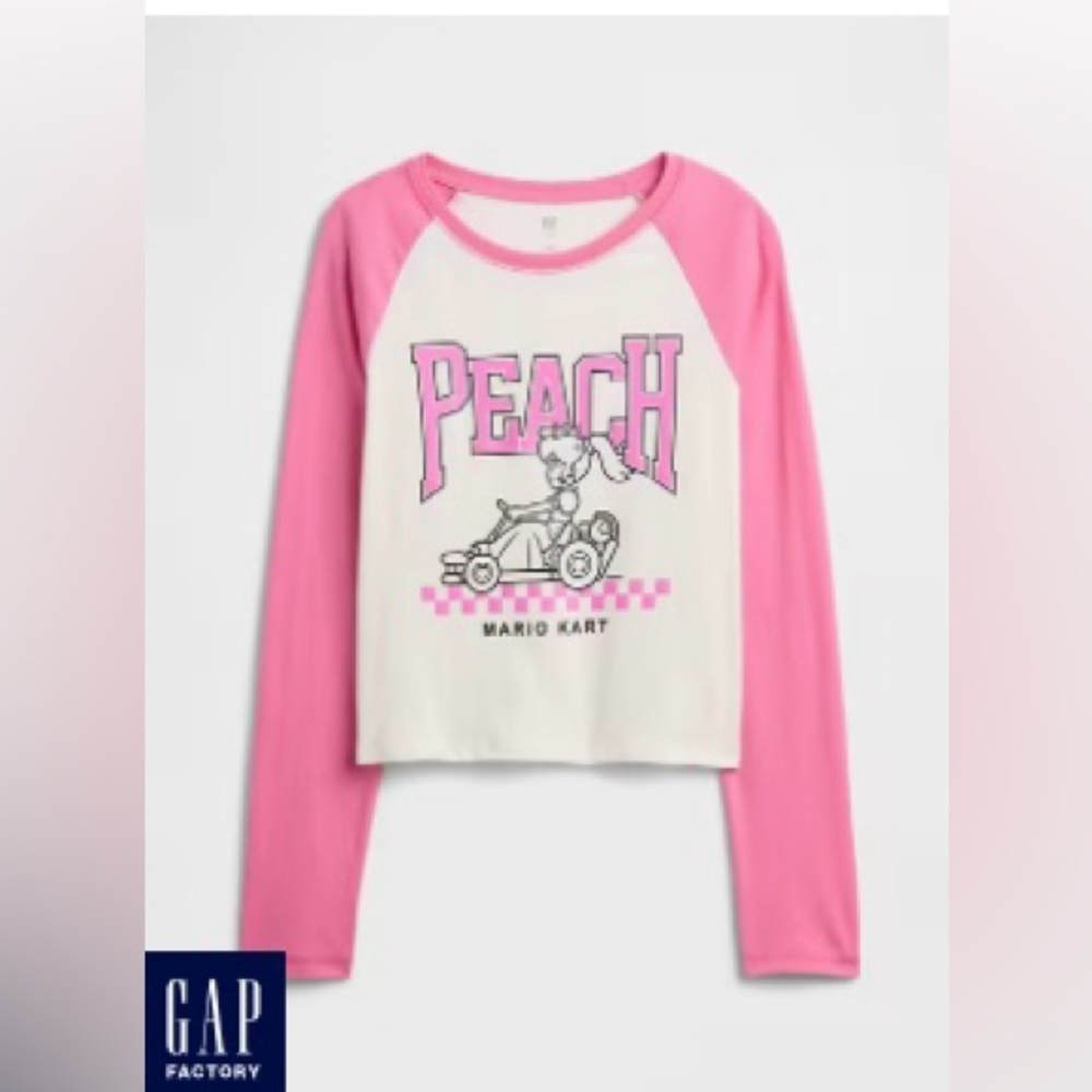 NWT GAPKids & #124 Nintendo Graphic Tee